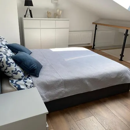 Nowoczesny Apartament Z Antresola