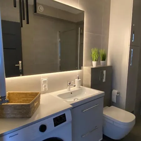 Nowoczesny Apartament Z Antresola